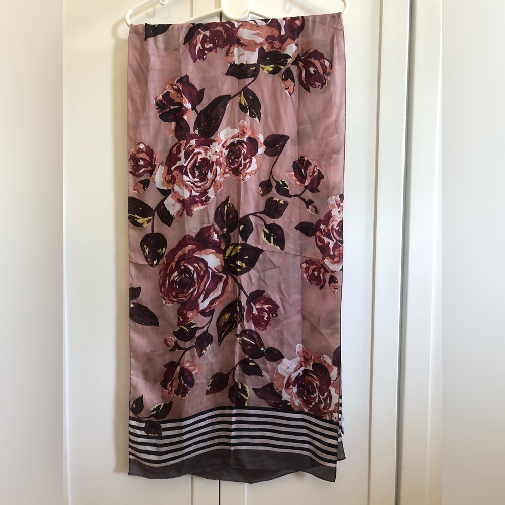 Vince Camuto Floral & Stripe Oblong Scarf 100% silk - Picture 9 of 11